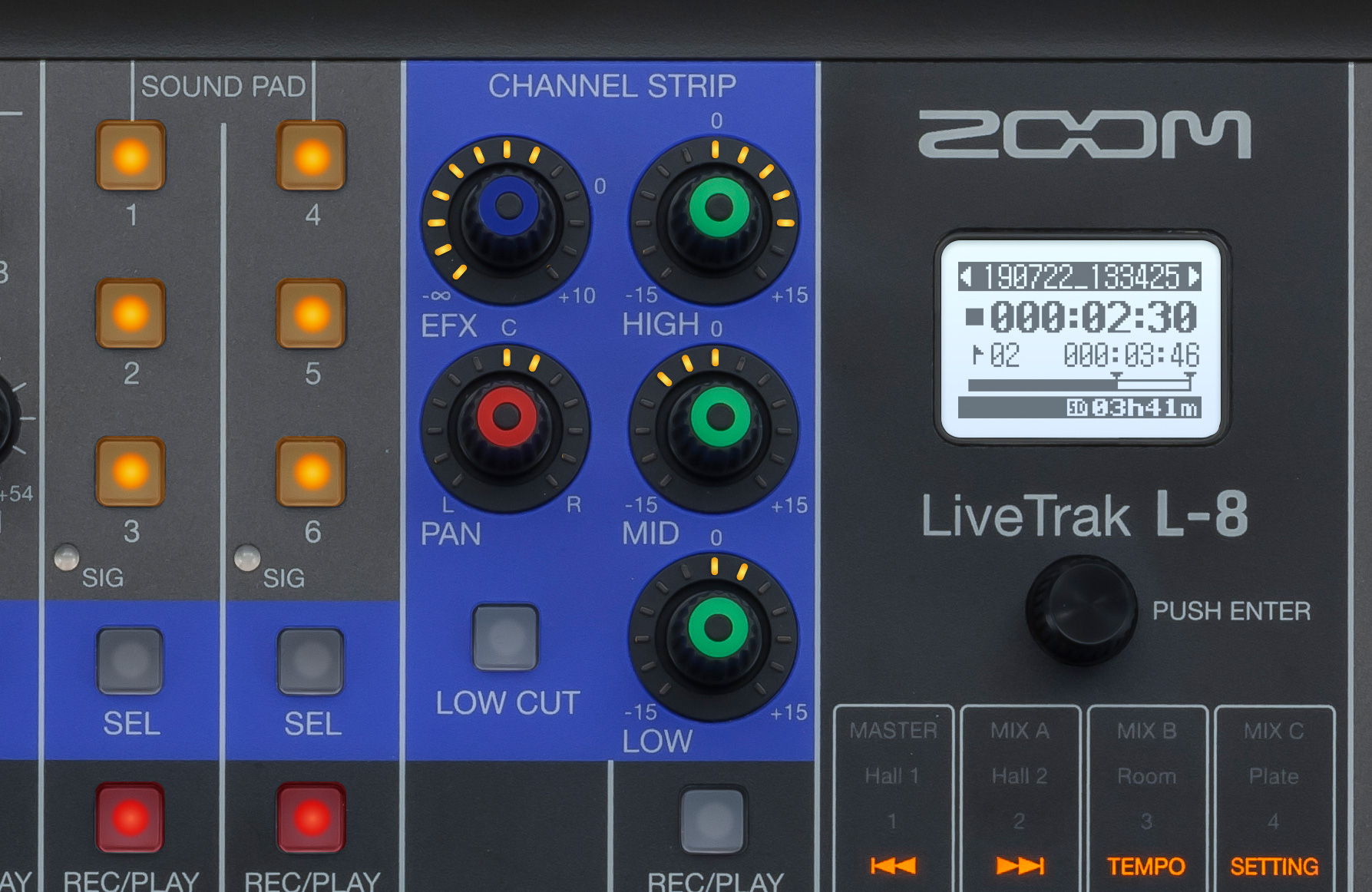 ZOOM LiveTrack L 8 Sound Pad Channel Strip