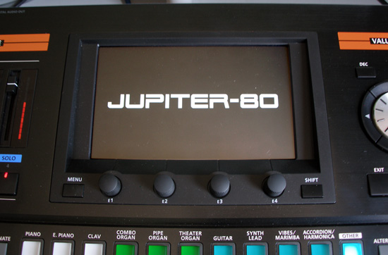 Roland_JUPITER-80_panel_LCD_logo
