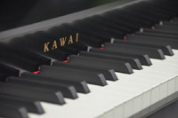 Kawai VPC-1 - fortepianowa klawiatura sterująca z doważonymi klawiszami z drewna, z mechaniką młoteczkową z wymykiem