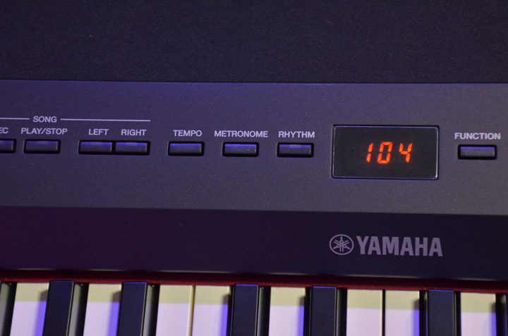 Yamaha P255 rytmy