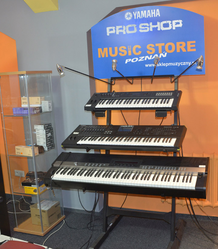 Music Store klawisze Yamaha CP1 Motif XF