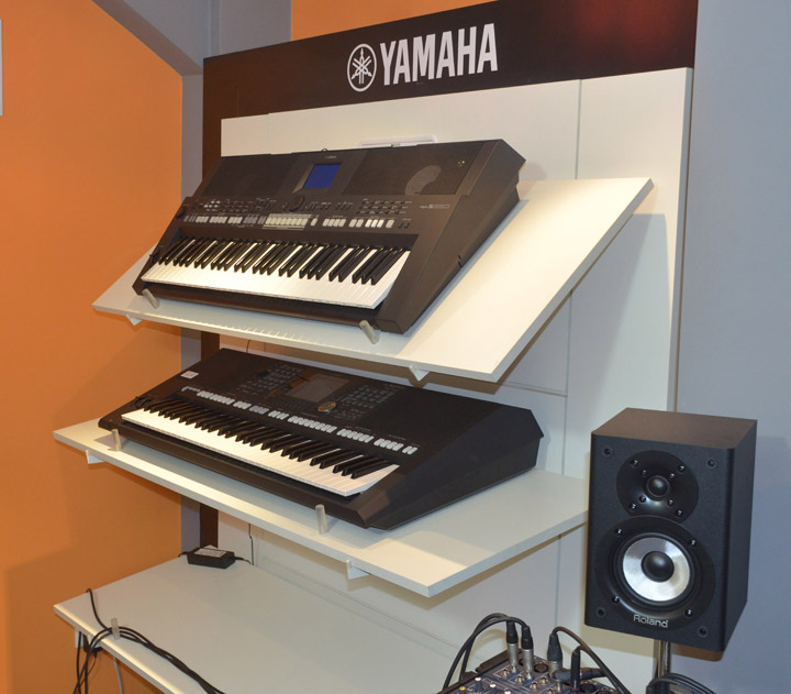 Music Store klawisze Yamaha PSR-S950